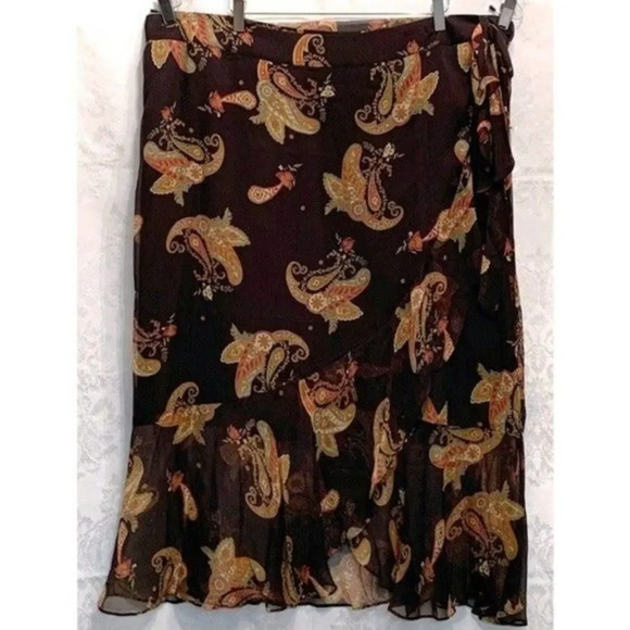 Vince Camuto NWT Women's Paisley Spice Ruffled Chiffon Midi Skirt Plus Size 22W - Picture 2 of 9